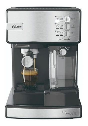CAFETERA EXPRESSO 15 BARES PRIMALATTE OSTER EM6603